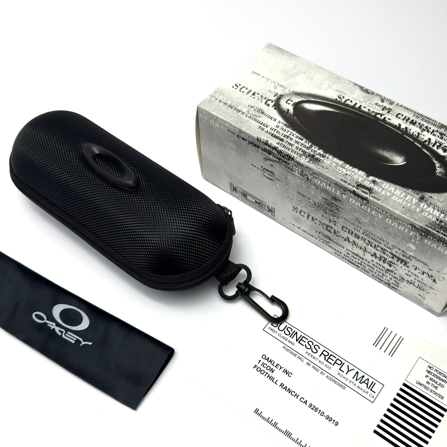 Oakley Valor