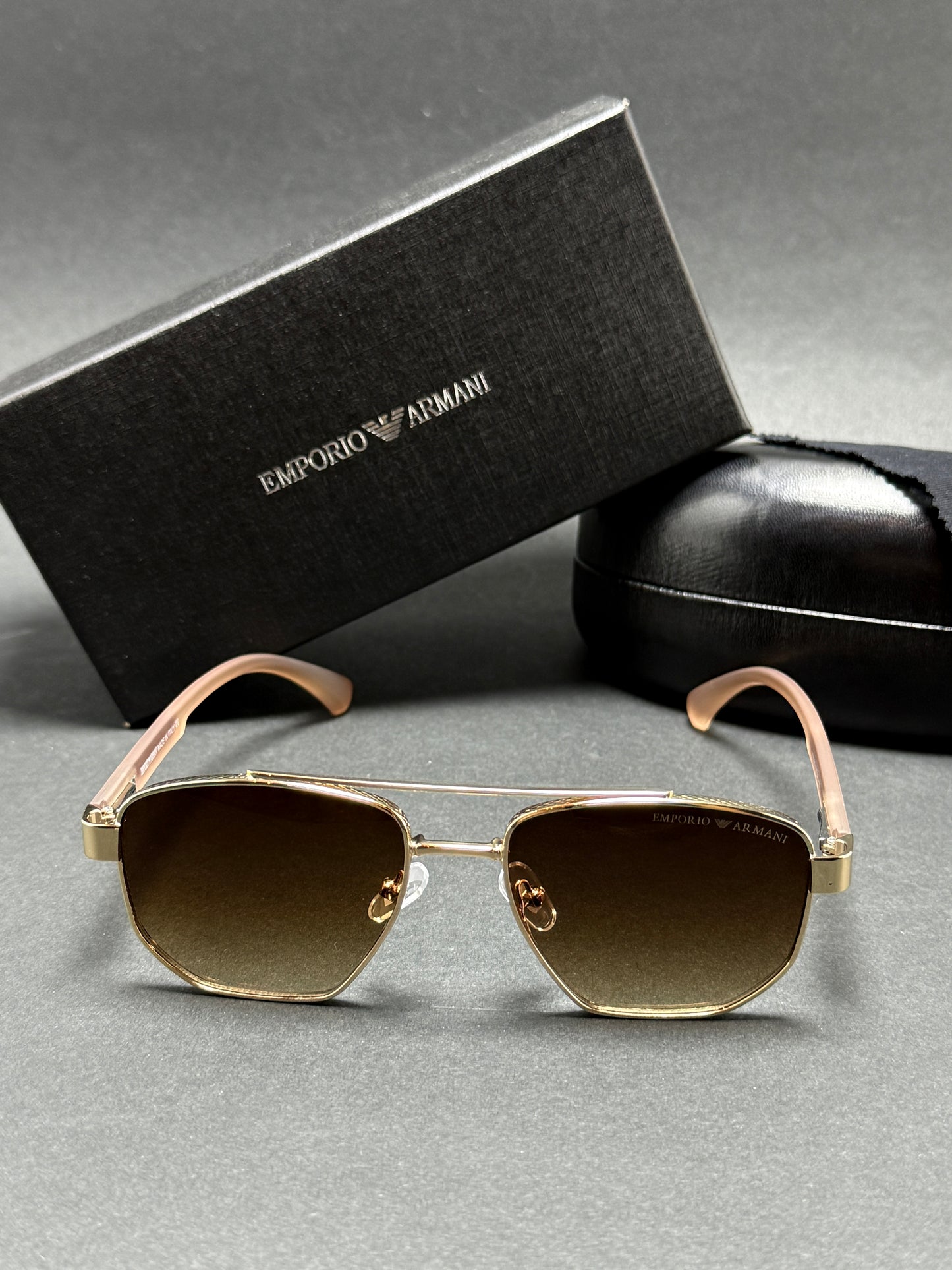Emporio Armani Solis