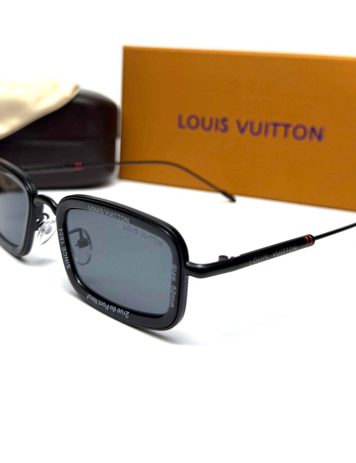 Louis-Vuitton Torque
