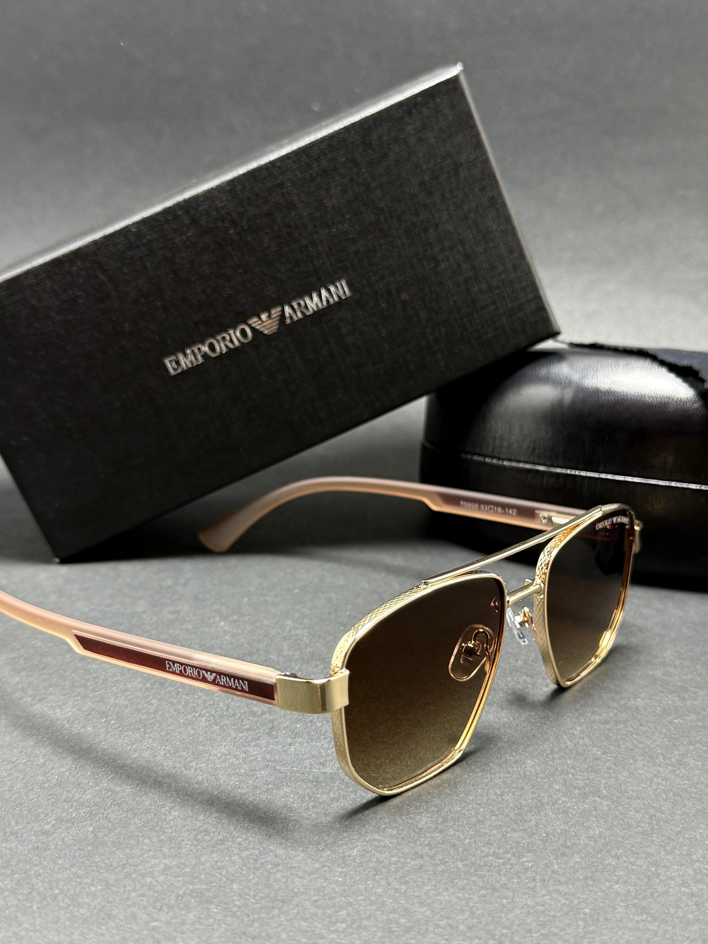 Emporio Armani Solis