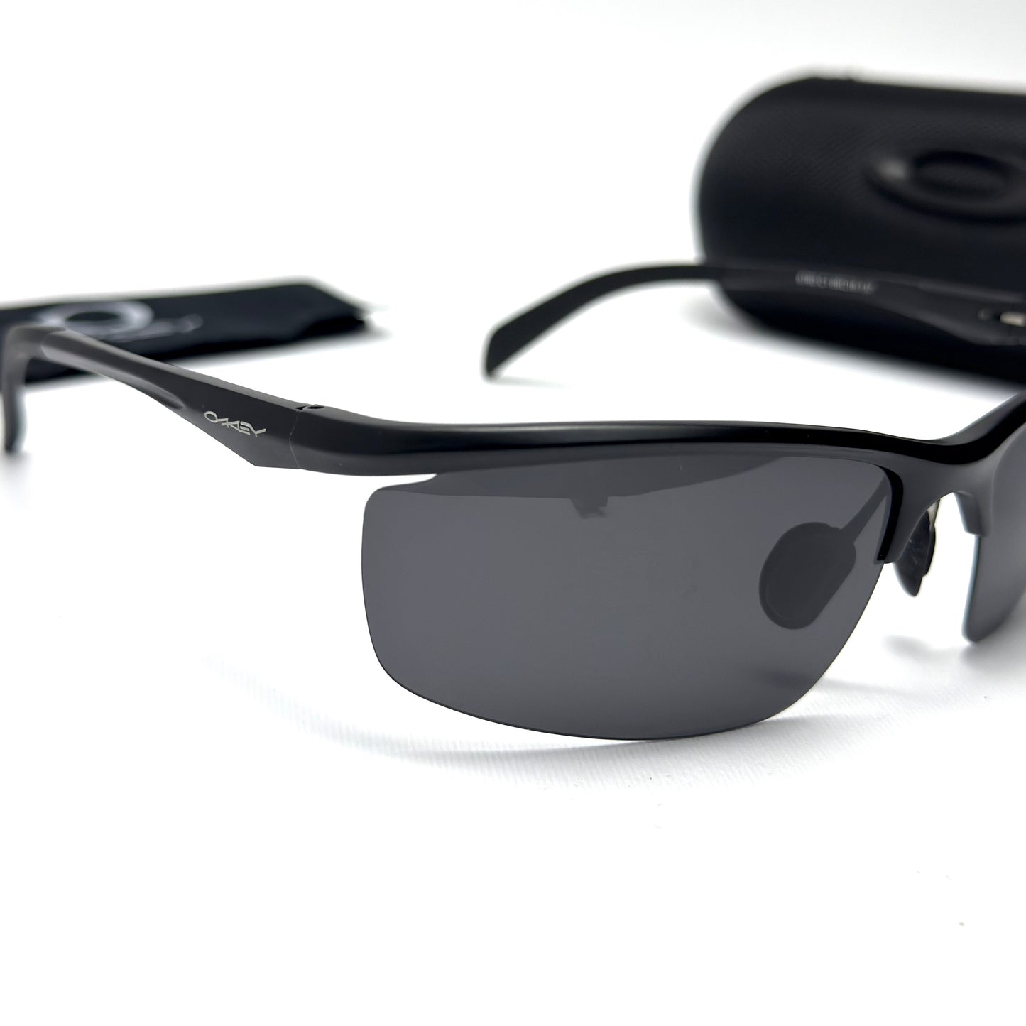 Oakley 02