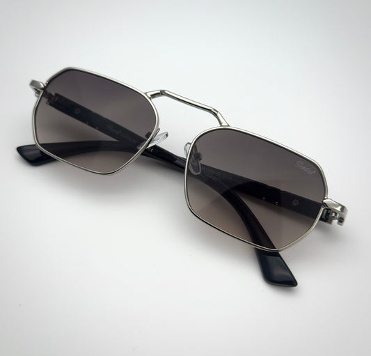 Persol P900