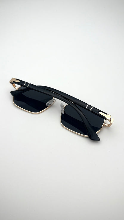 Persol P900