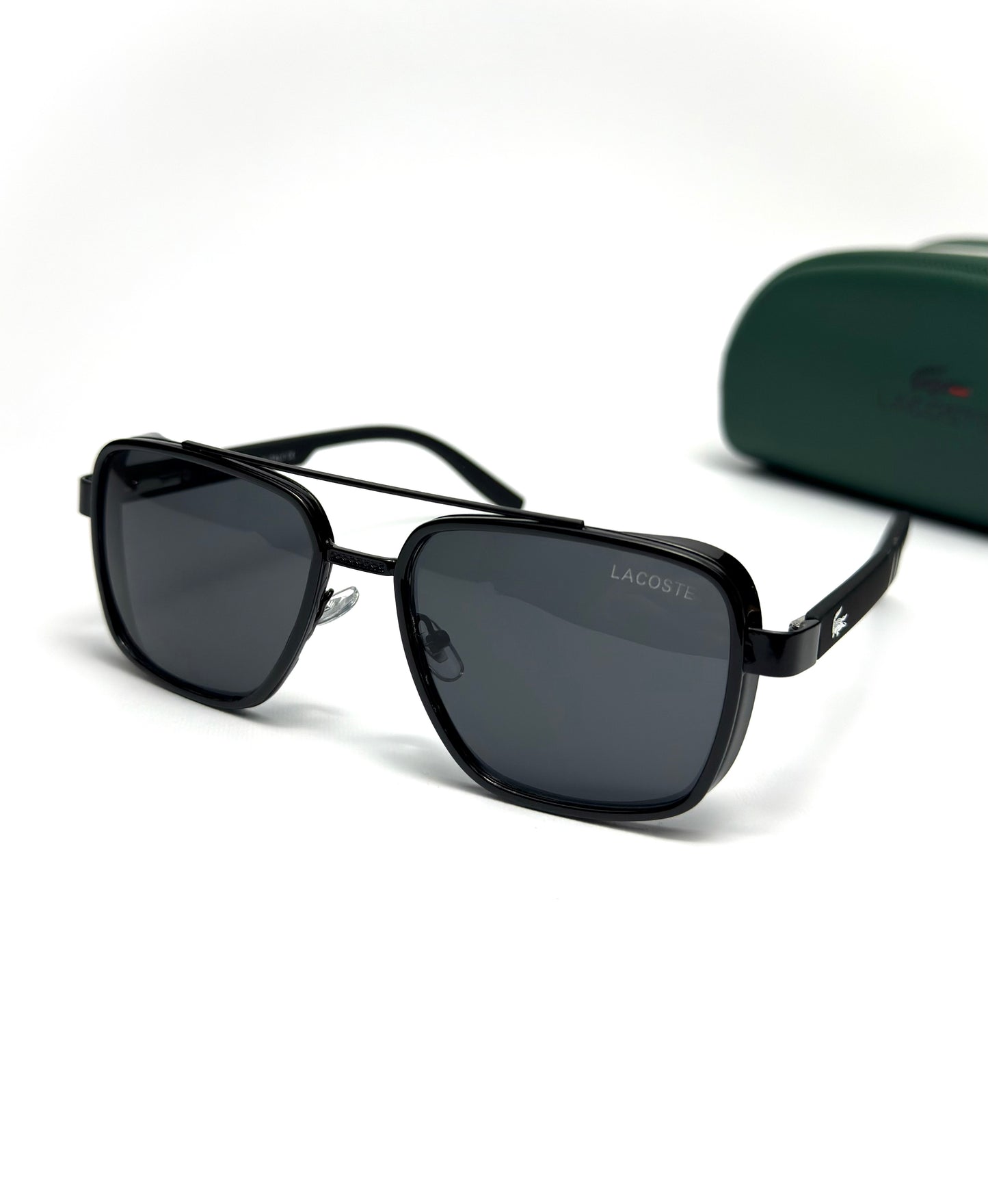 Lacoste Royale