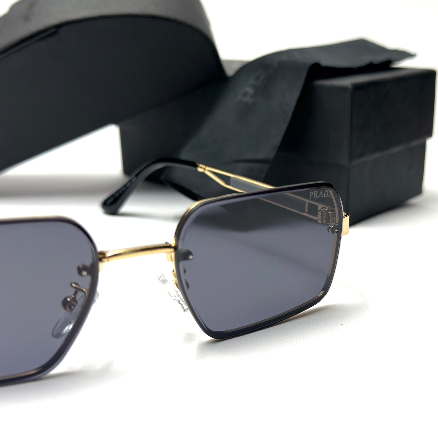 Prada CT8891