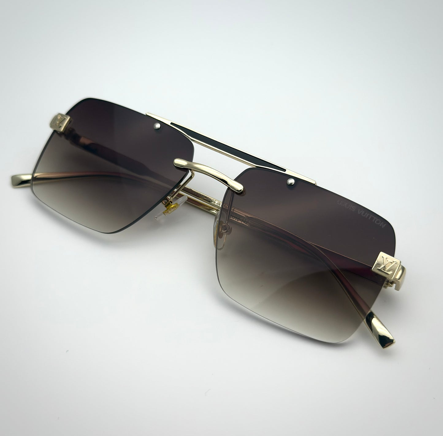 Louis-Vuitton Rimless