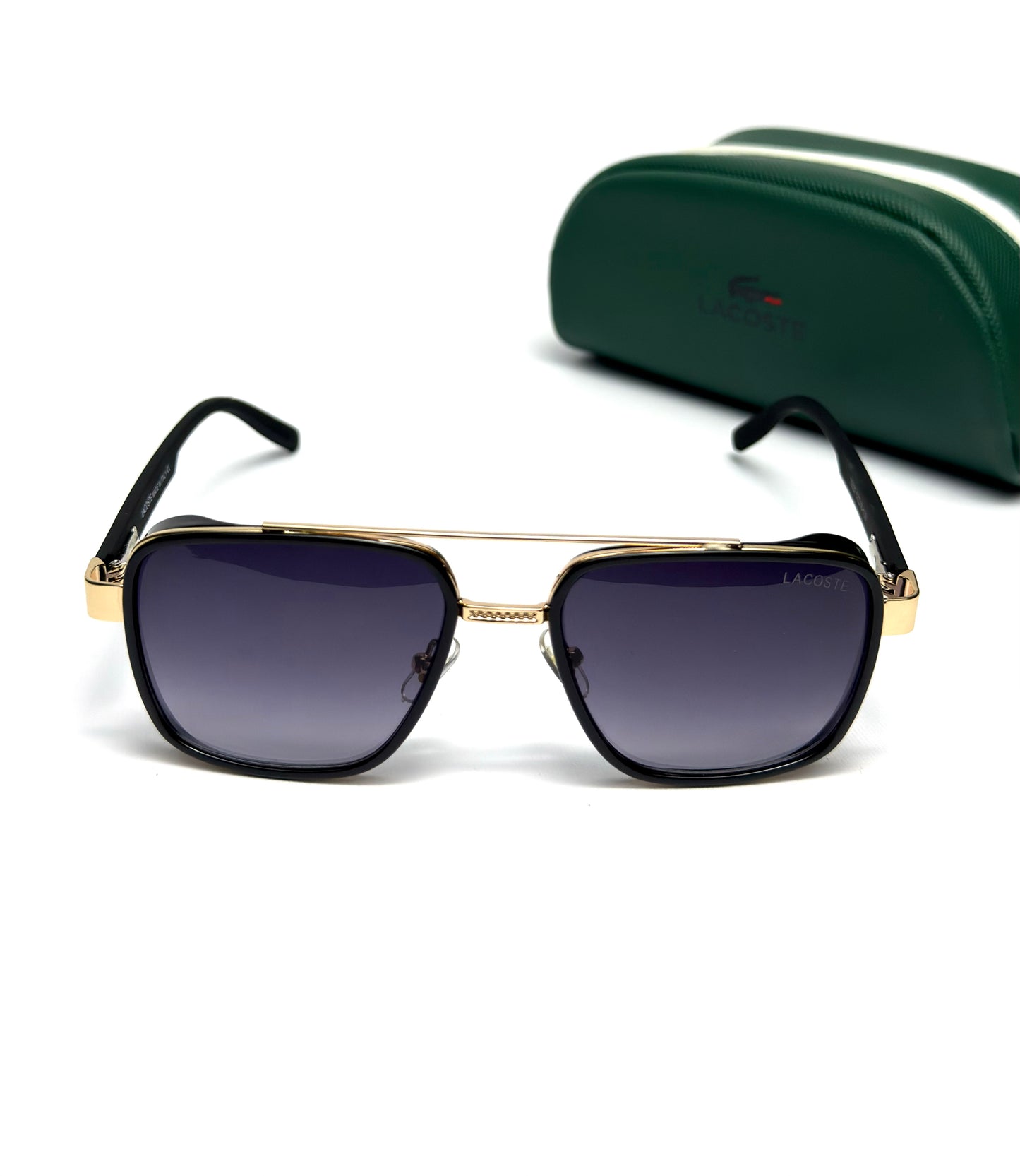 Lacoste Royale