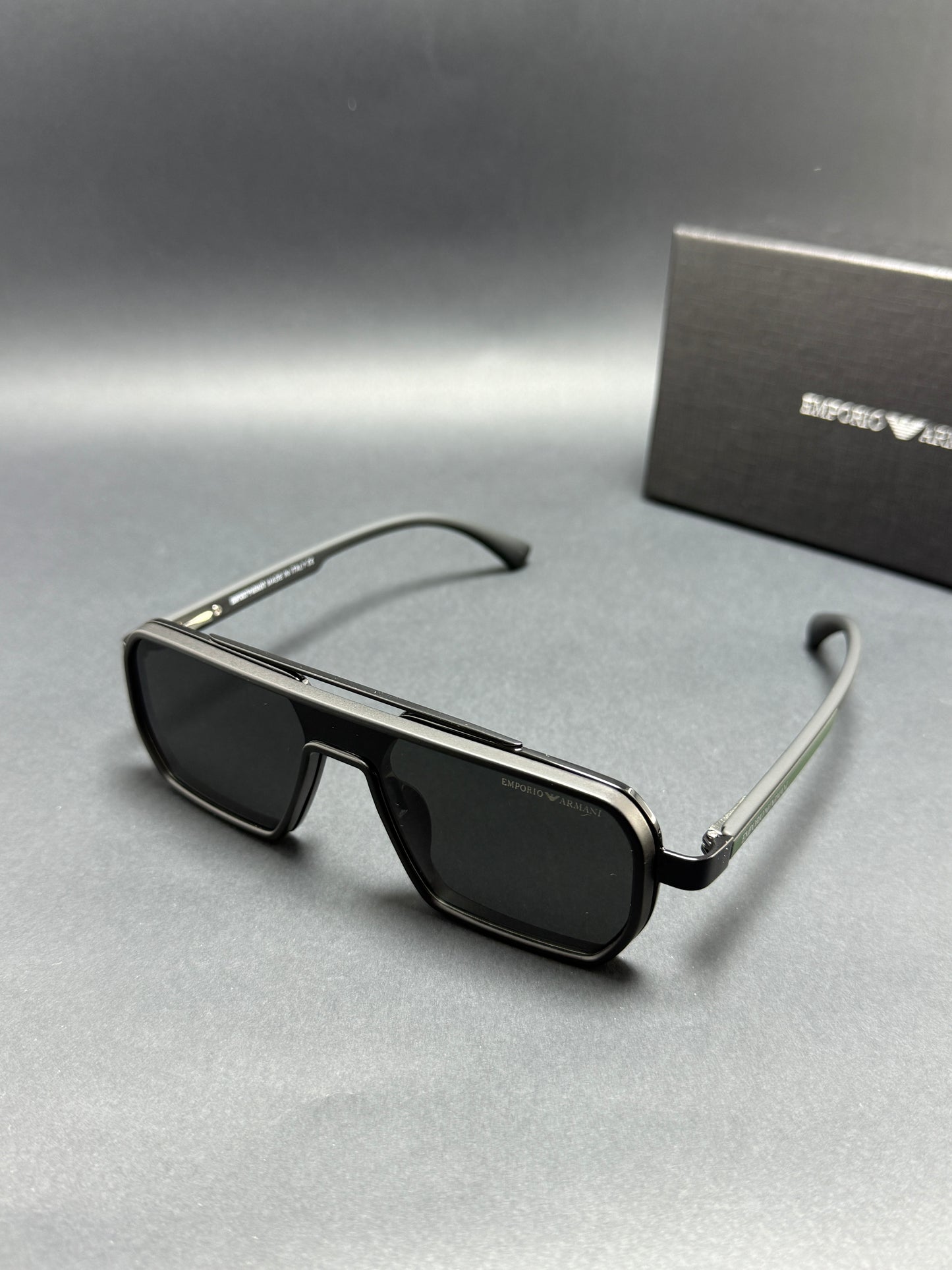 Emporio Armani Vellagio