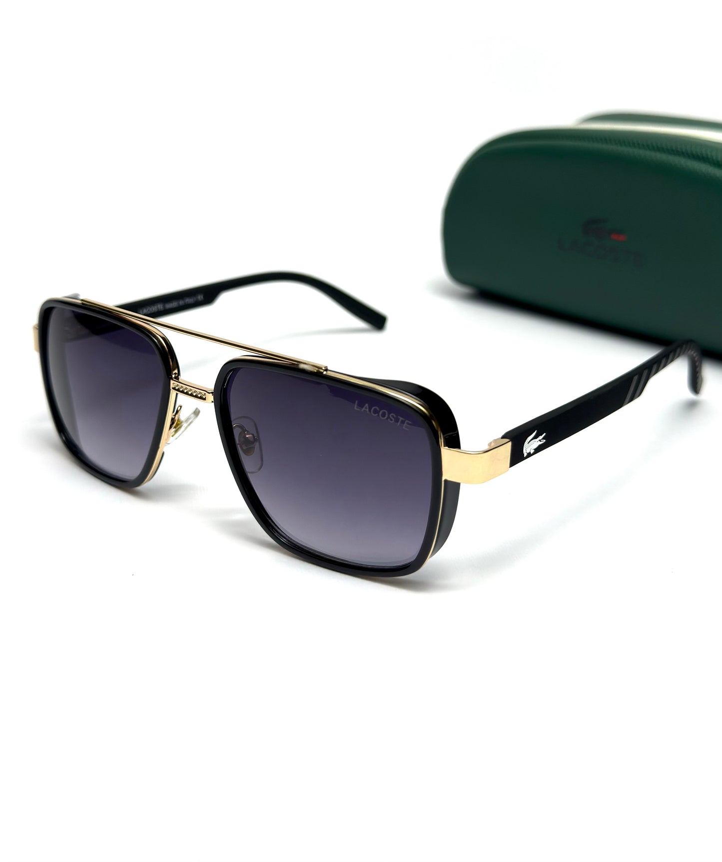 Lacoste Royale