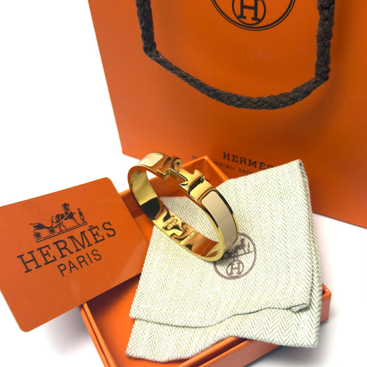 Hermés women