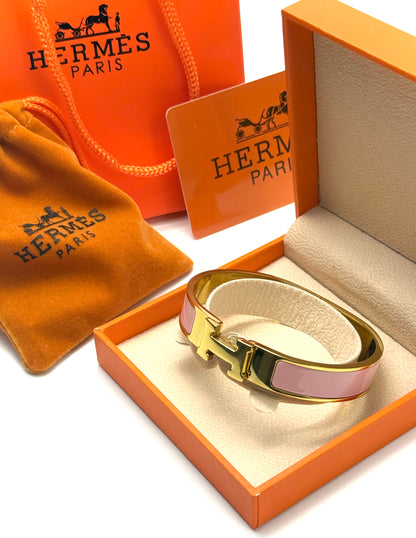 Hermés women