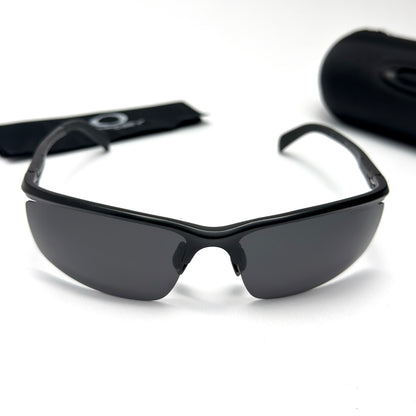 Oakley 02