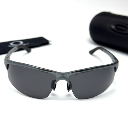 Oakley 01