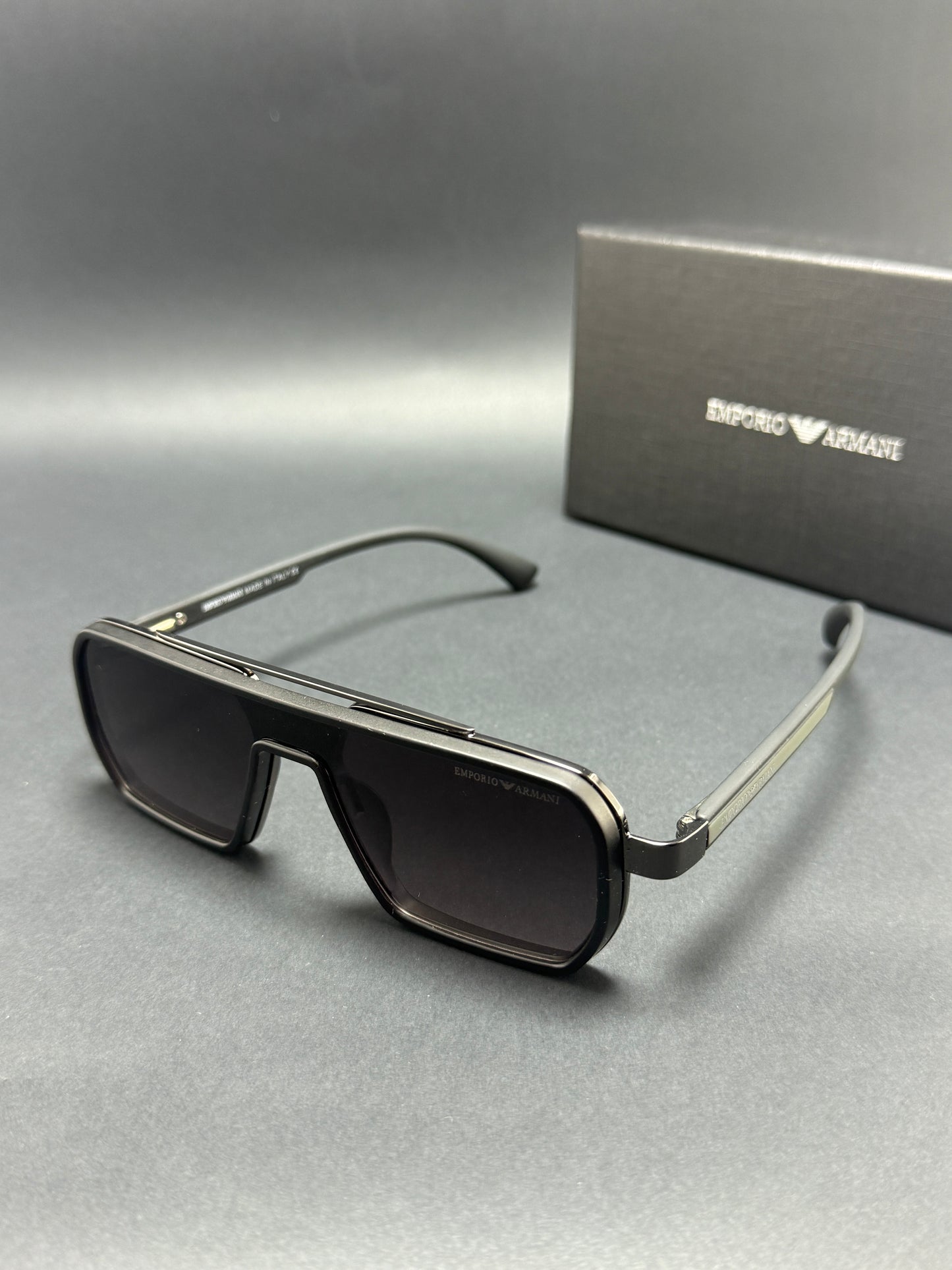 Emporio Armani Vellagio